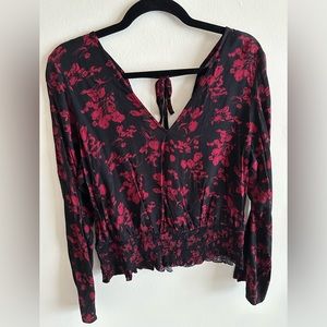 Express Long Sleeve V-neck Floral Top size L